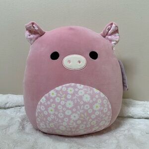 SQUISHMALLOWS 'PETER'  11 INCH PINK PIG